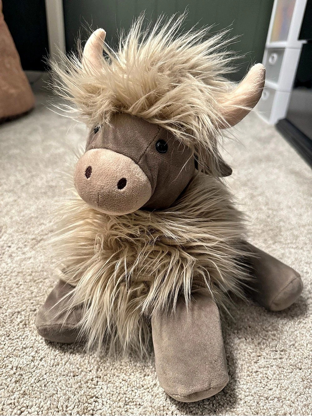 Jellycat Gamboldown Highland Cow